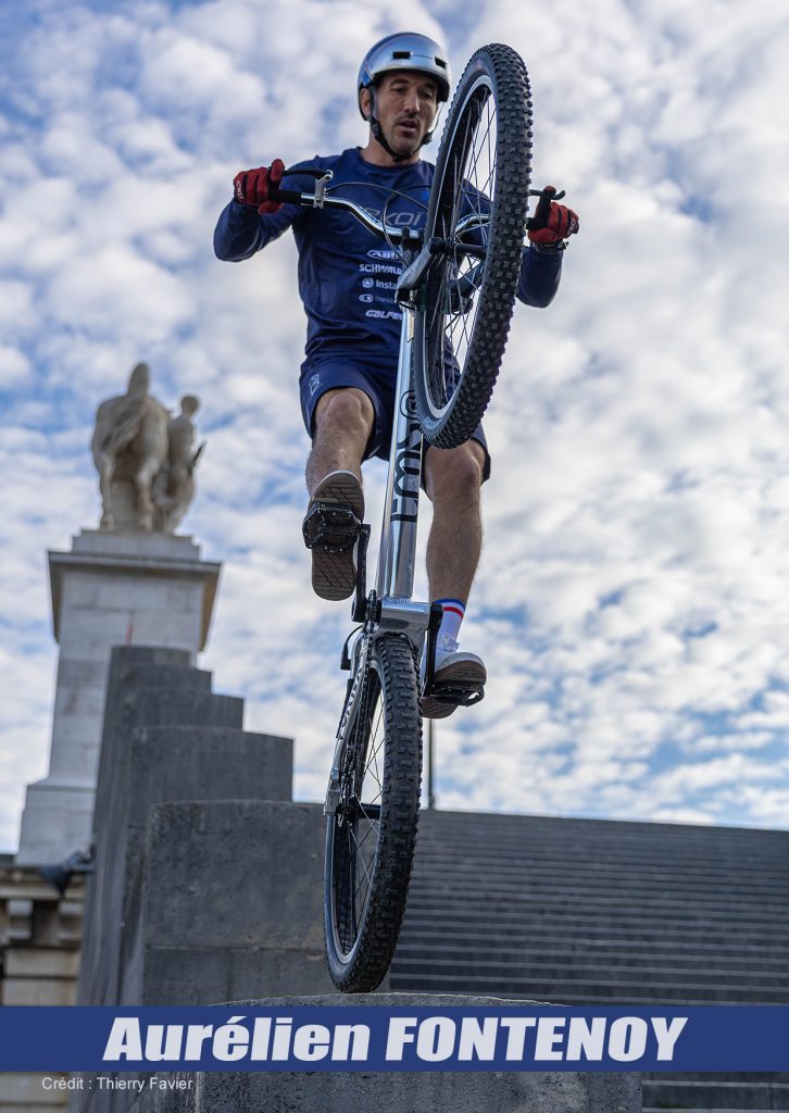 Carte Postale Dédicacée "Trial"